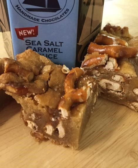 Salted Caramel Pretzel Blondies – Harbor Sweets